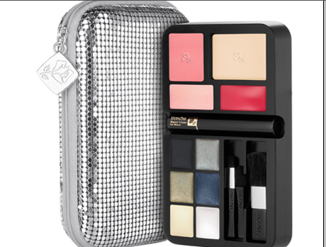 Exclusively for travel retail eyes, lips and skin